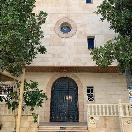 دار ورد قريب للحرم Lägenhet Medina Exteriör bild